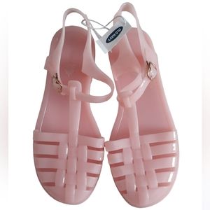 NWT Size 5 Dream Pink Jelly Cage Buckle Sandals